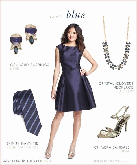 best jewelry for navy blue dress.